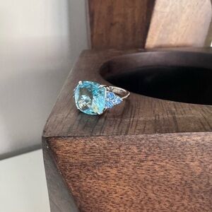 Vintage Blue & Silver Avon Ring Size 6